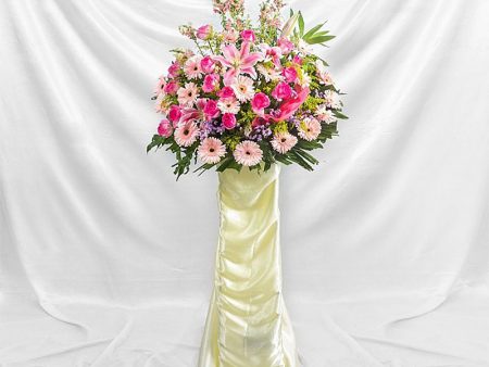 Standing Chara Flower Stand For Discount