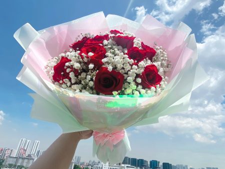 [LARGE] 10 Red Roses and Baby Breath Flower Bouquet - Mother s Day Collection For Discount