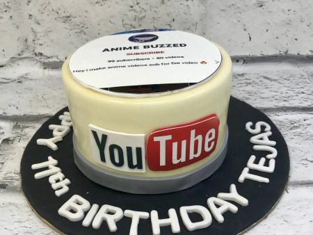 YouTube Influencer Cake Fashion